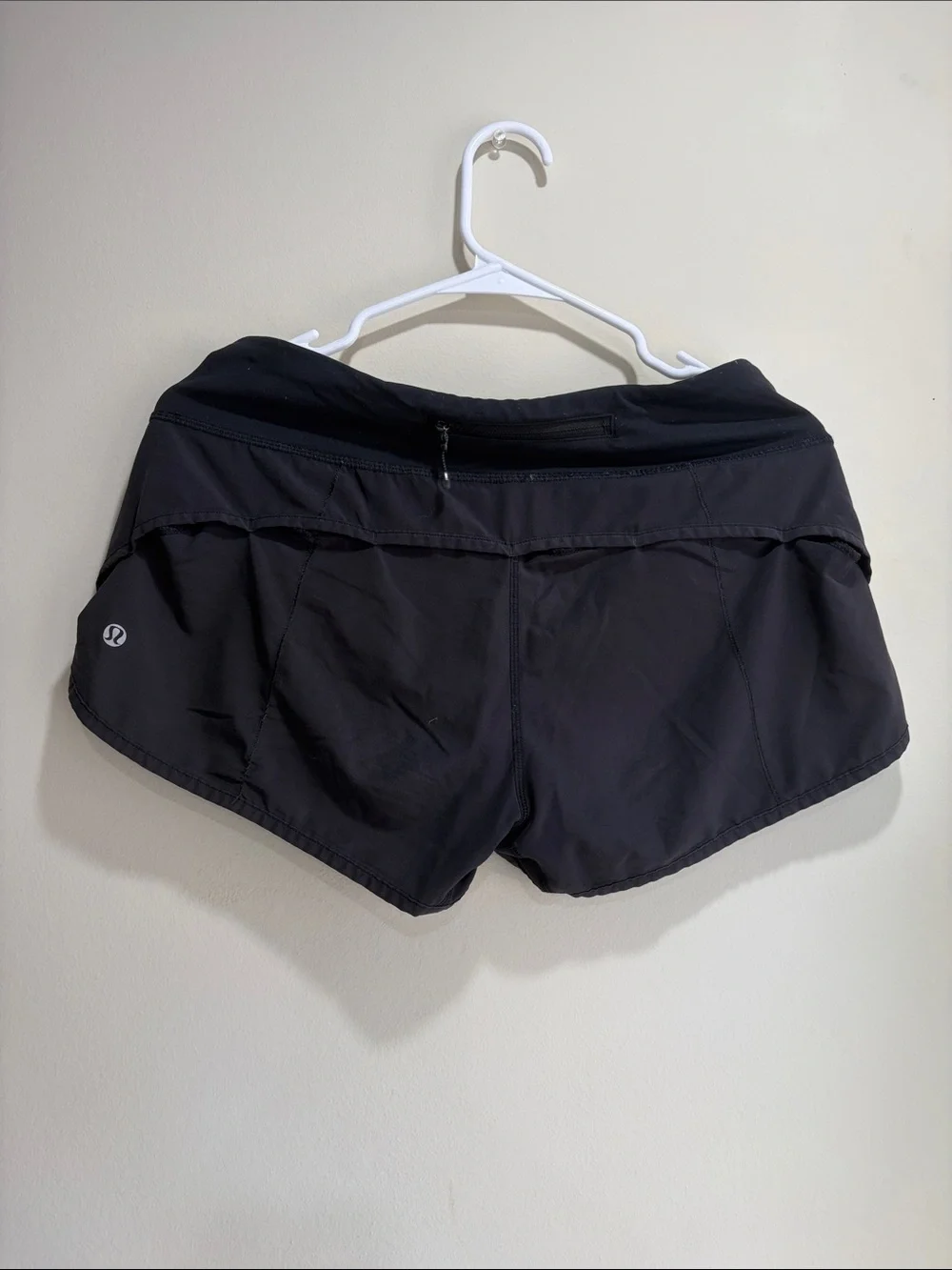 Lululemon Speed Up Shorts
